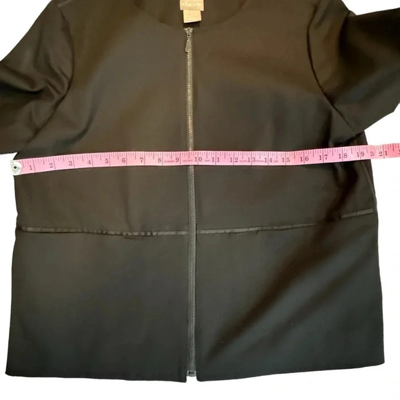 NWOT CHICO'S Black Short Crop Jacket Size 1 3/4 Sleeve Collarless Blazer SZ M - Picture 8 of 8
